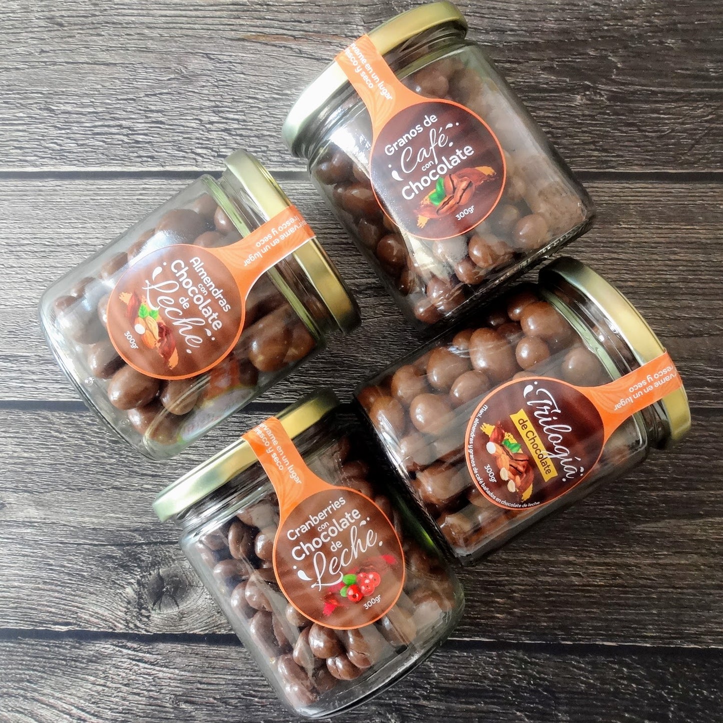 Box 4 Frascos 300 gr – Delicias Bañadas en Chocolate de Leche 🎁