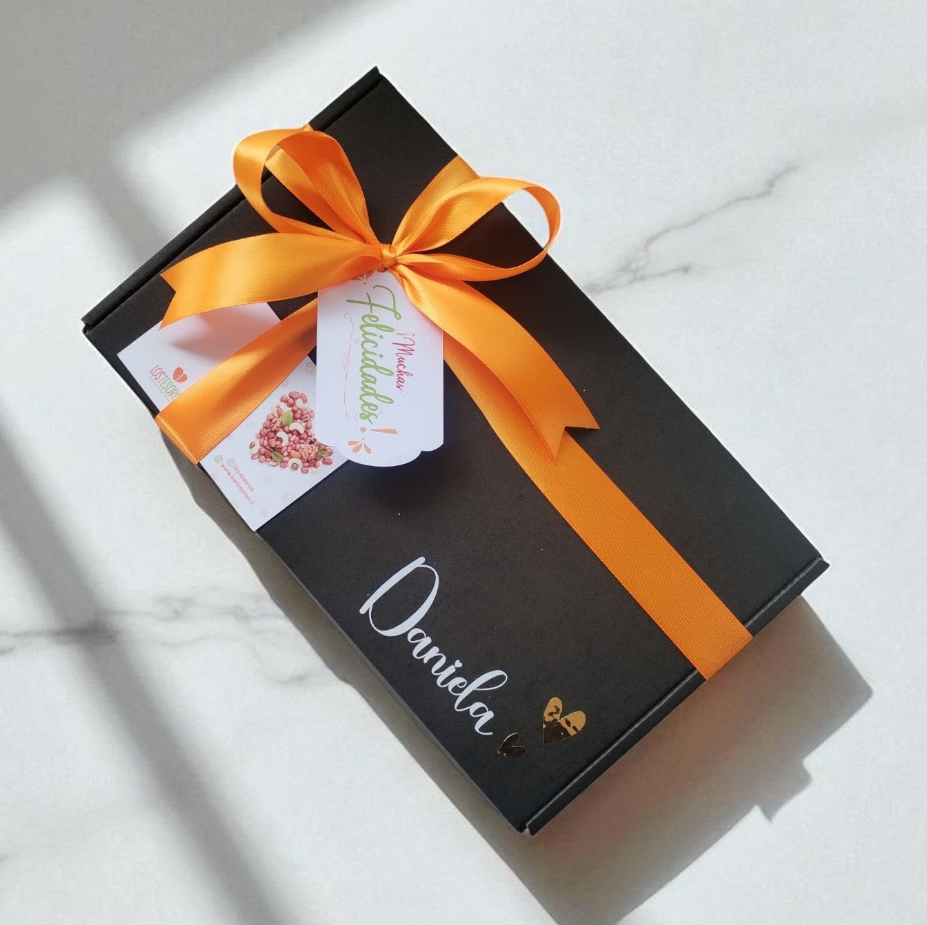 Box Celebración - Almendra con chocolate de leche
