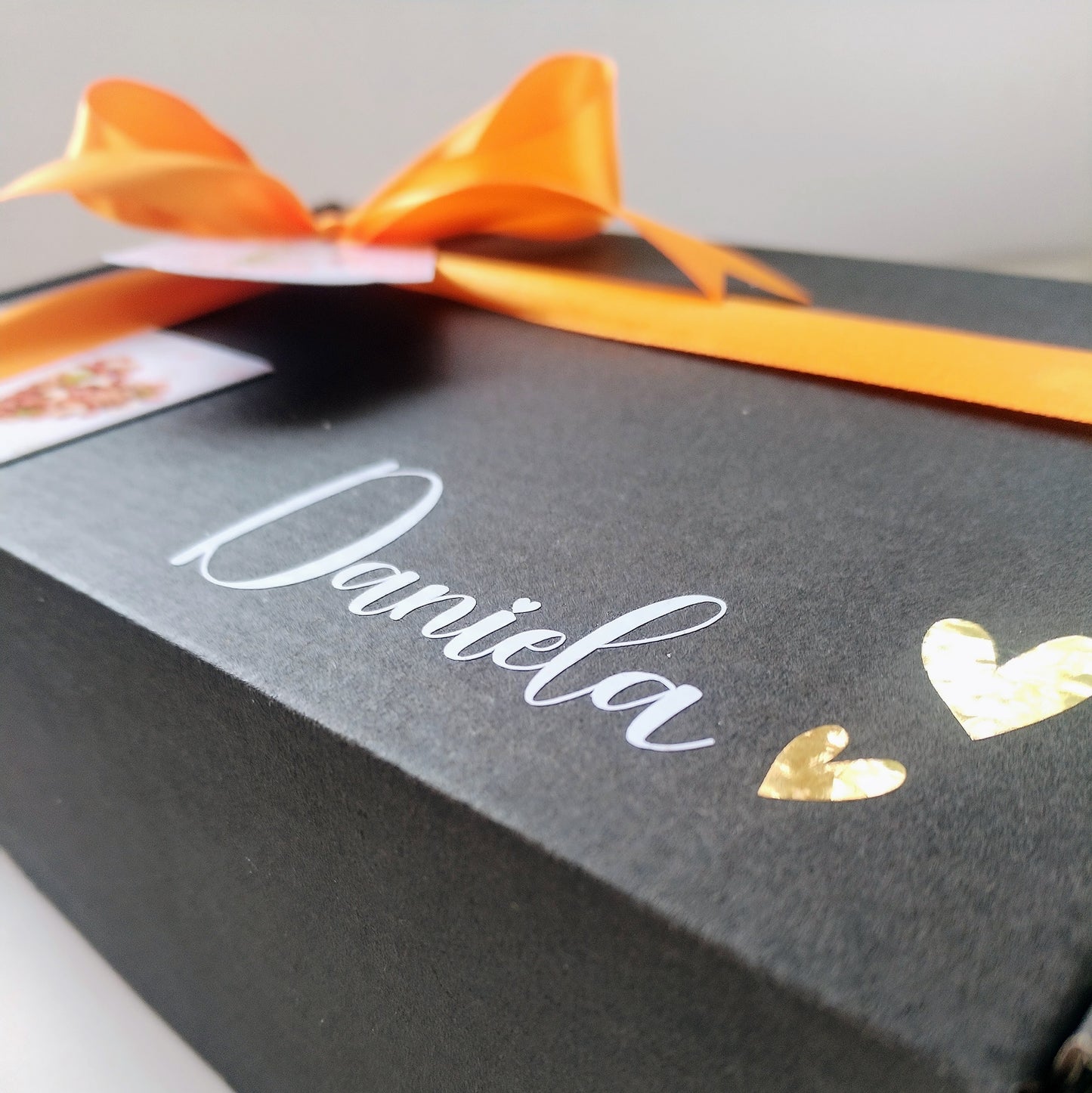 Box Celebración - Almendra con chocolate blanco