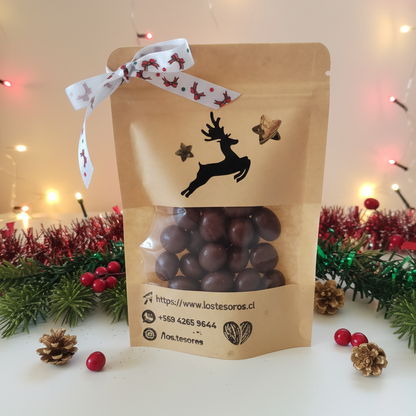 Doypack Navideño 50gr - Frutos Secos Bañados en Chocolate de Leche | Regalo Gourmet