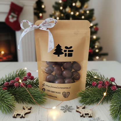 Doypack Navideño 50gr - Frutos Secos Bañados en Chocolate de Leche | Regalo Gourmet