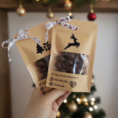 Doypack Navideño 50gr - Frutos Secos Bañados en Chocolate de Leche | Regalo Gourmet