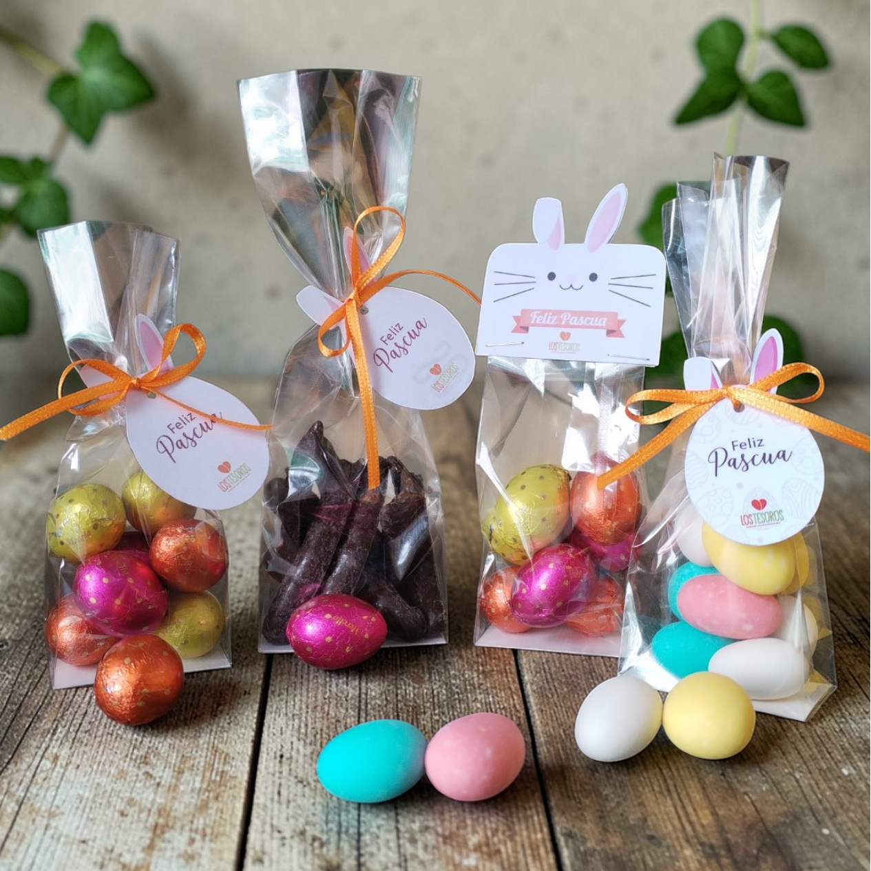 Bolsita de celofán con chocolates de Pascua