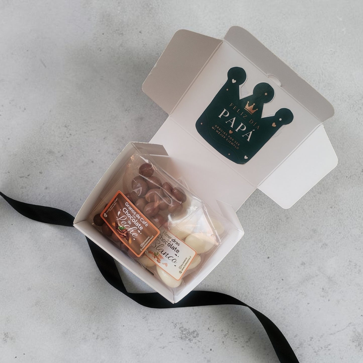 Mini Box Corporativo Premium | Regalo Empresarial Personalizado con Chocolates Gourmet