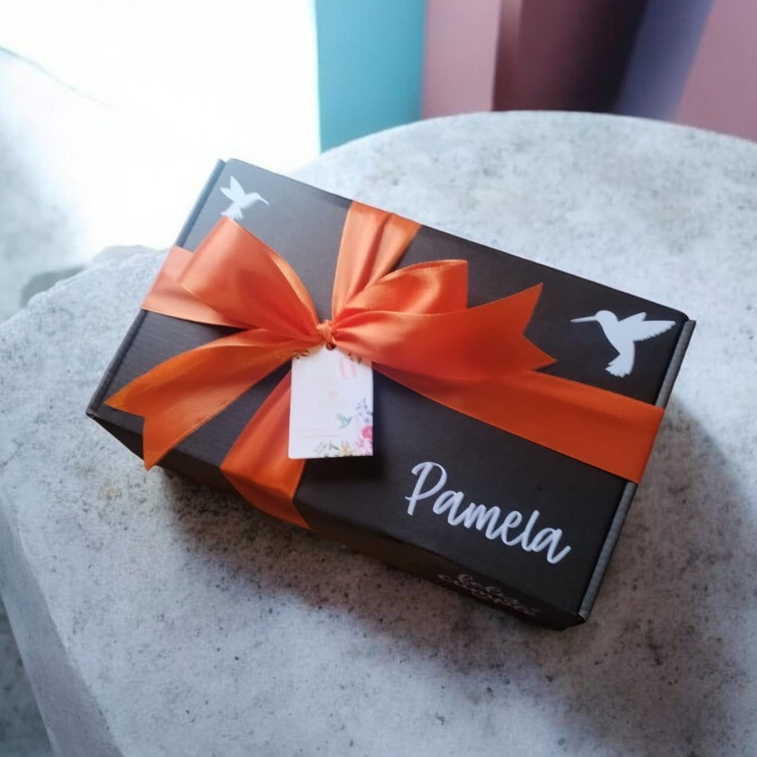 Caja Cinco Delicias | Regalo Gourmet Personalizado con Frutos Secos Premium