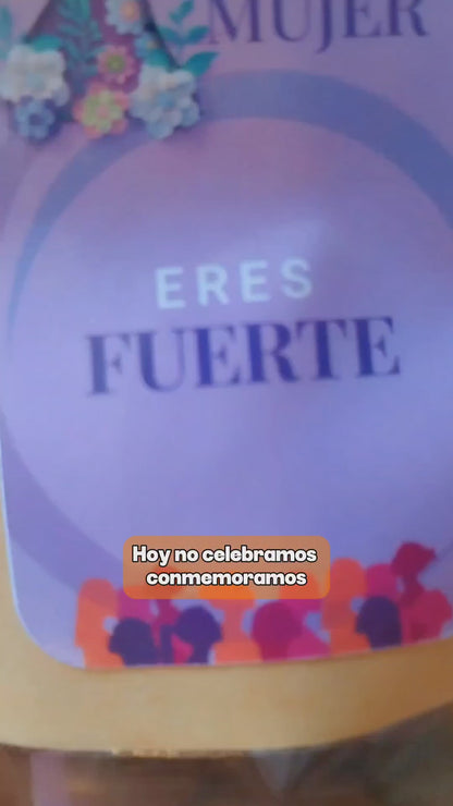 Regalo Día de la Mujer Personalizado - Caja Corazón Chocolates Premium | 8 Marzo Chile (Corp)